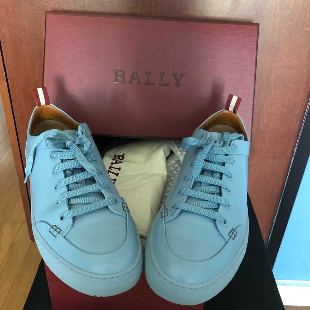 Bally Helliot Leather Sneaker: Size 11 - Picture 4 of 5